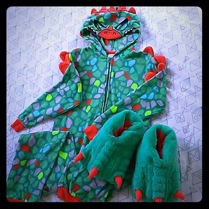 Boy's Cat & Jack Pajama Slipper Set